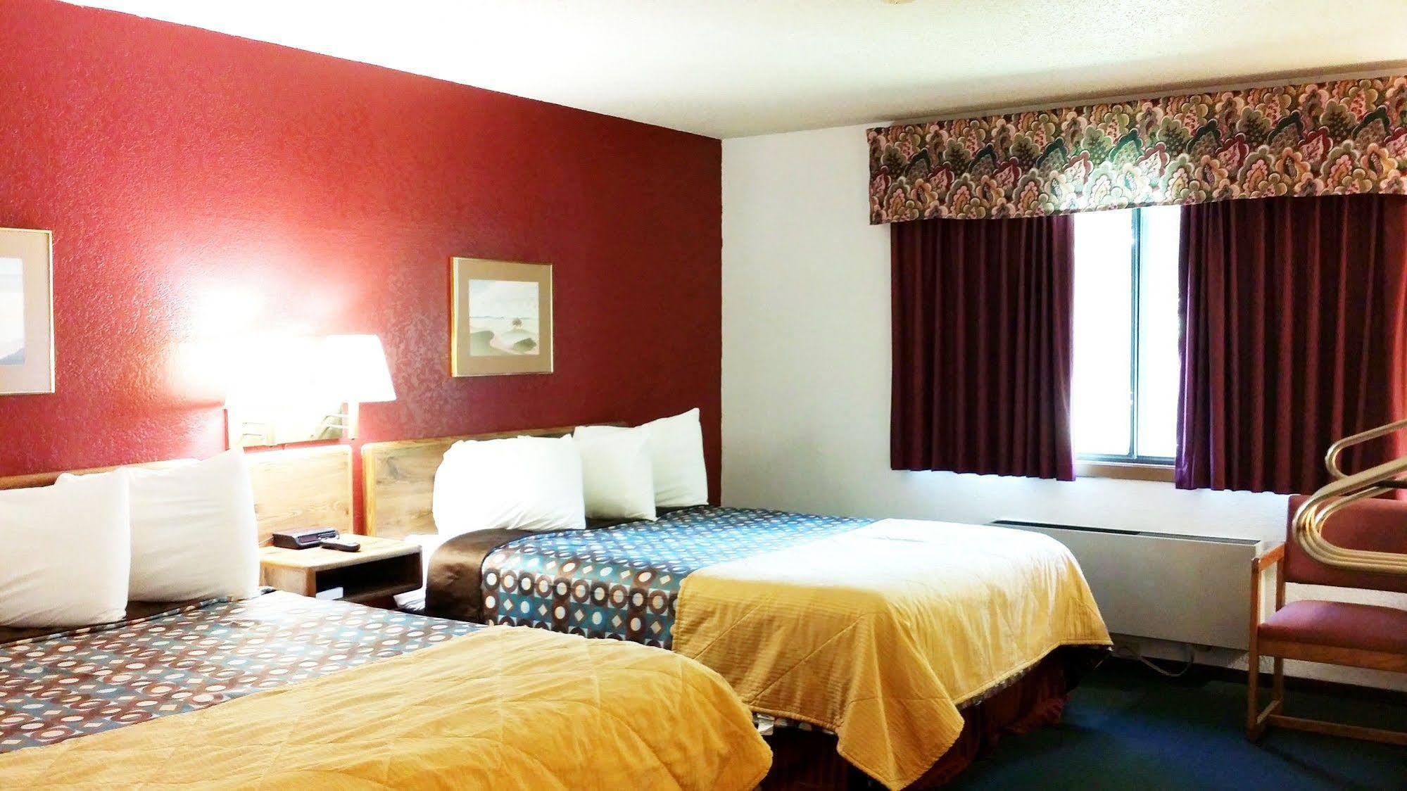 America'S Stay Inn Stewartville Exterior foto